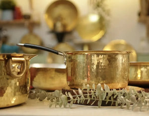 What Is a Saucepan and How Is It Different from a Pot or Kadhai?