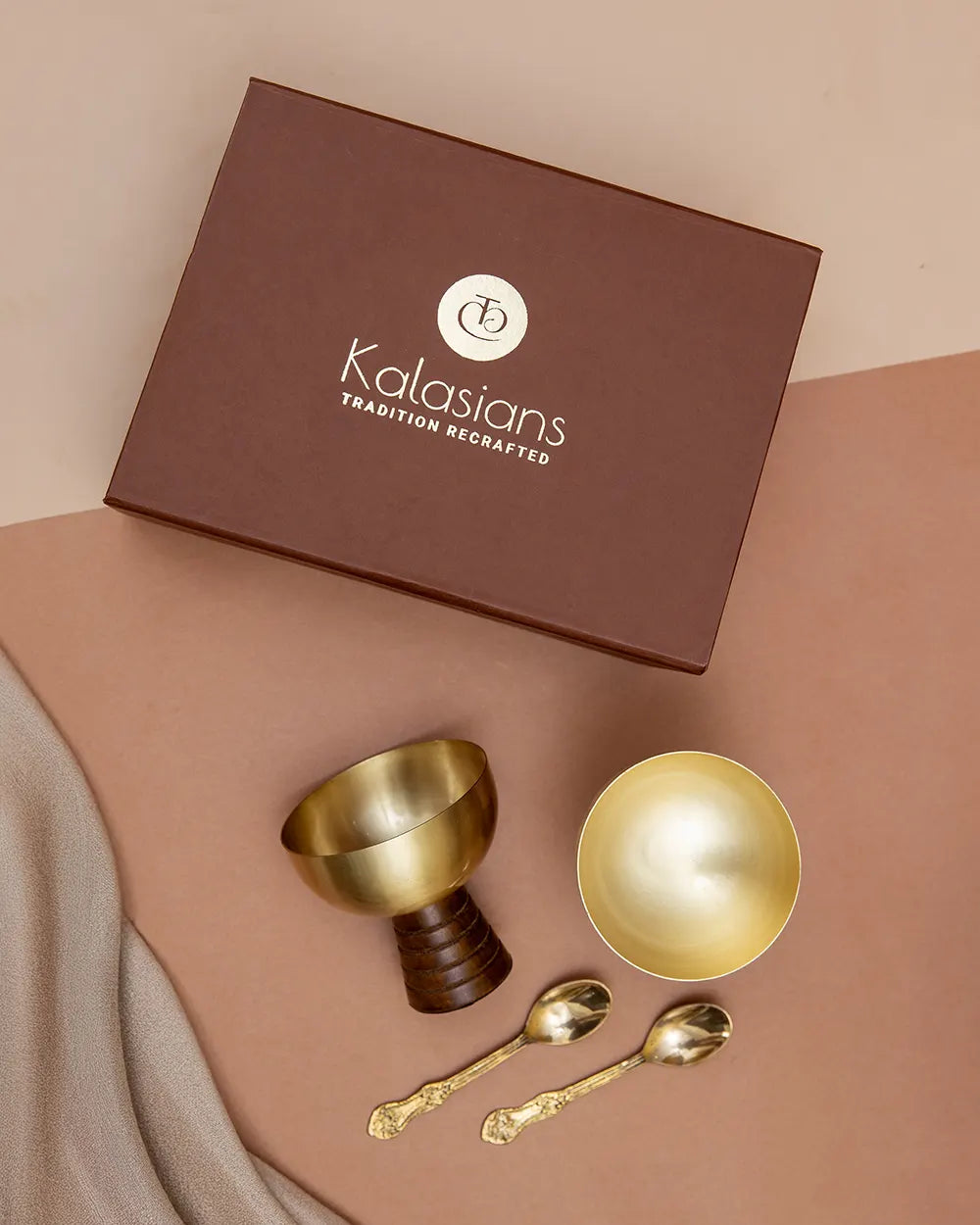 Brass Dessert Cups – Scratch-Resistant, Sturdy Build