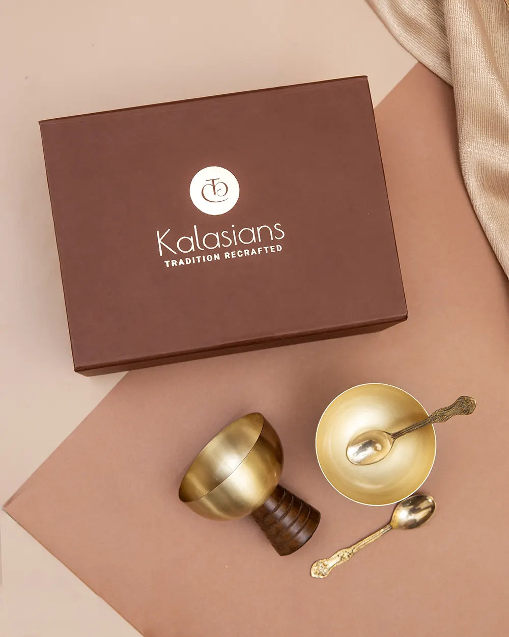 Brass Dessert Cups – Scratch-Resistant, Sturdy Build