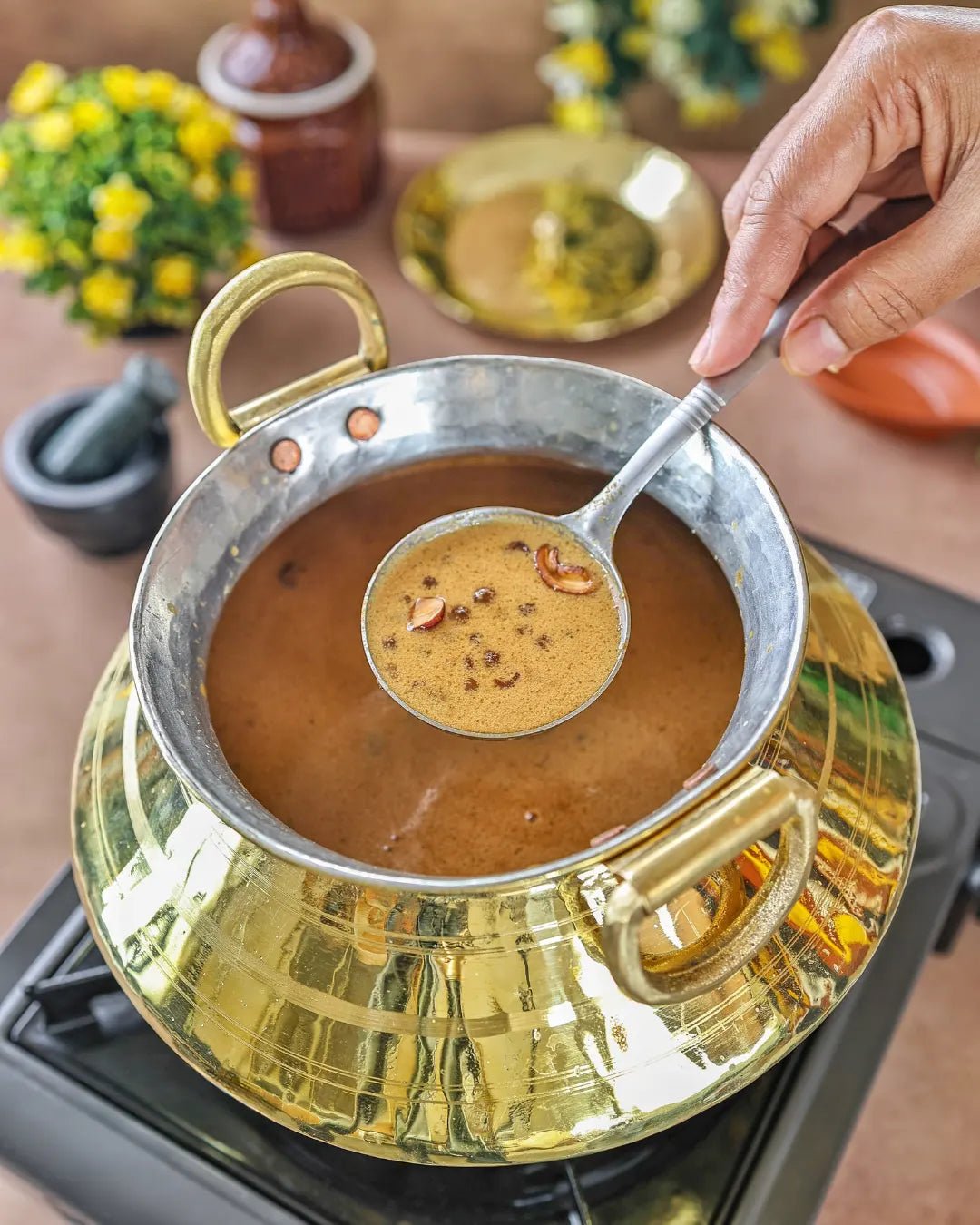 Brass Hammered Degchi - Tin Coated Interior with Lid - Kalasians