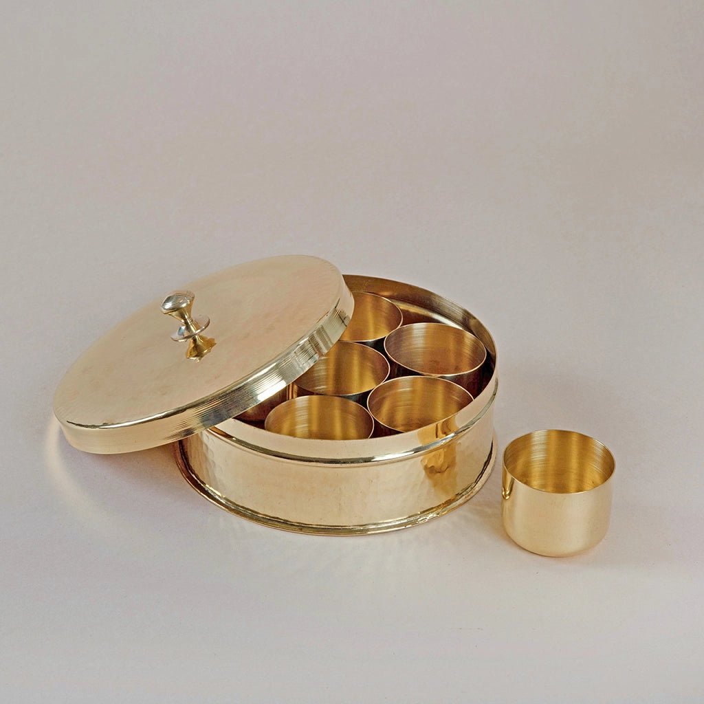Brass Masala Box - 7 Contaniers & Spoon - Kalasians