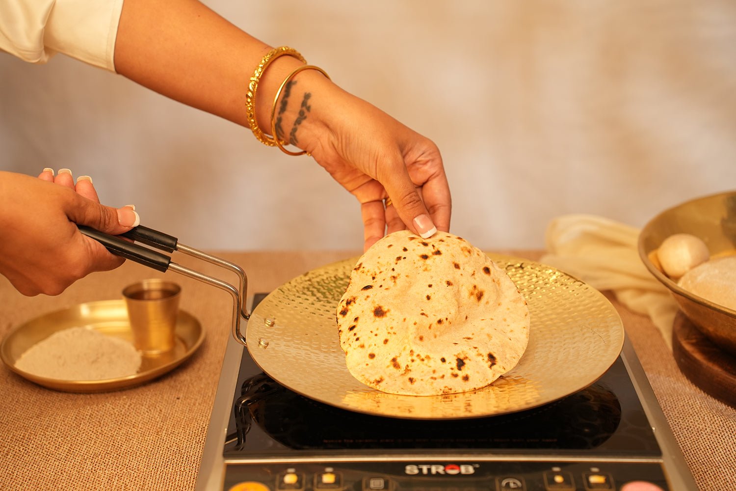 Brass Roti Tawa - 10 inch with PVC Handle & Teflon Free - Kalasians